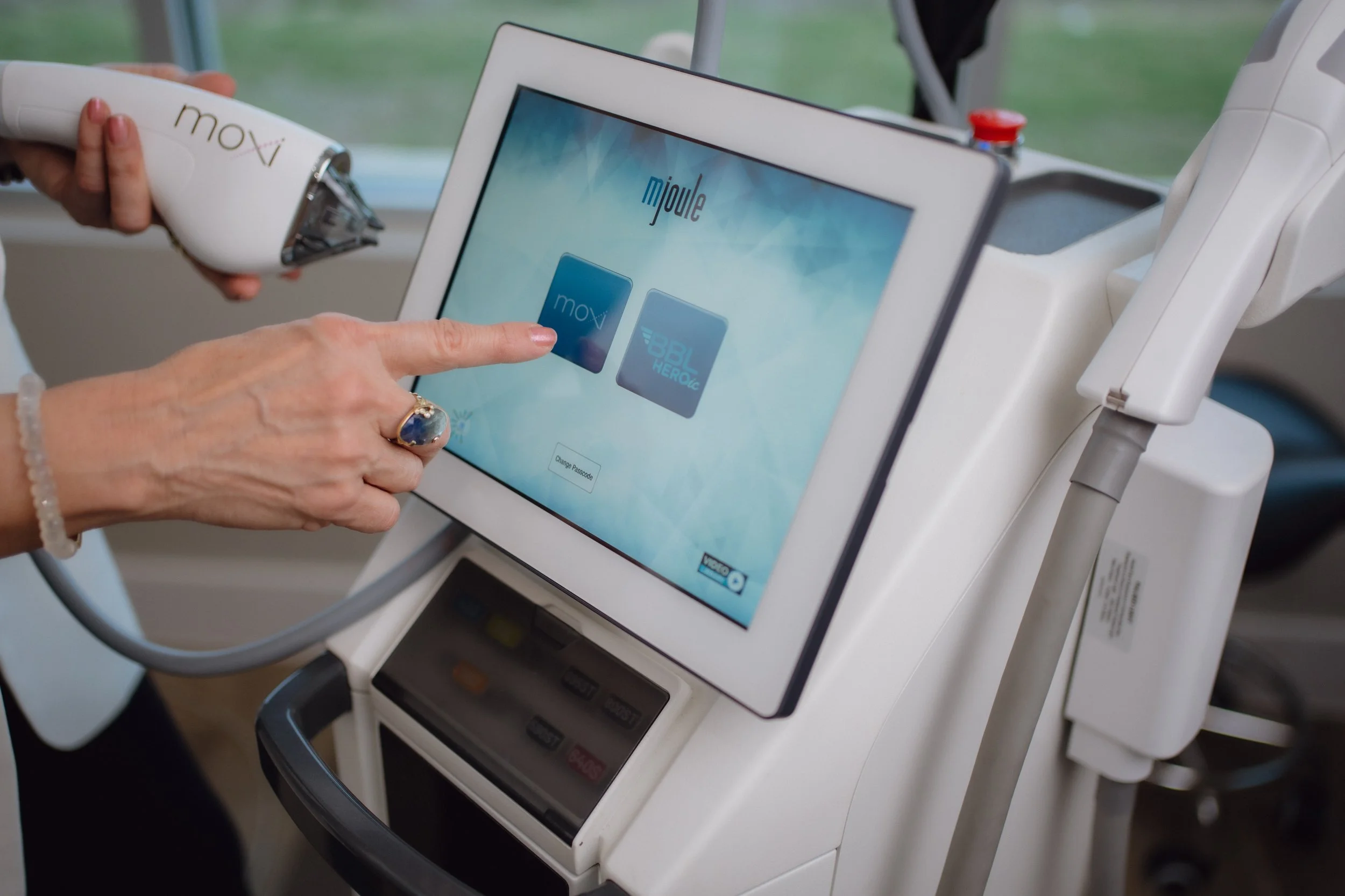 MOXI Laser Treatment in Kerrville, TX — O Young MD